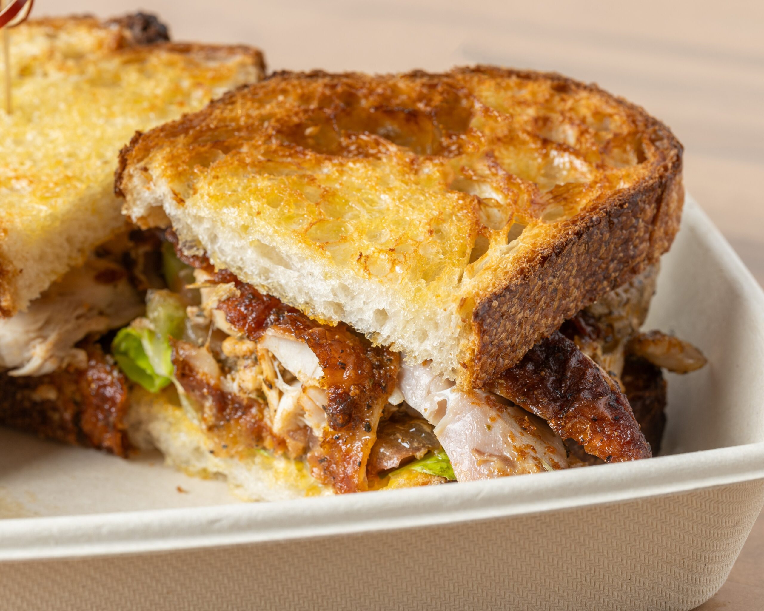 orchardkitchen chickensandwich 2880x2304